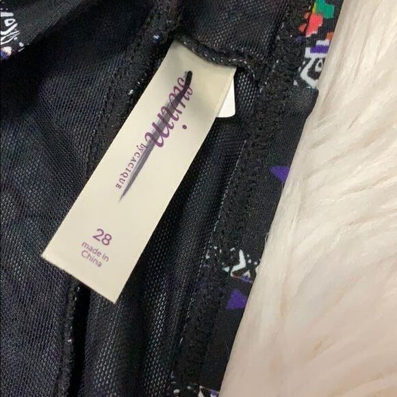 NWT CACIQUE SWIM‎ MOSAIC GEOMETRIC TOP Size 28 - Picture 5 of 8